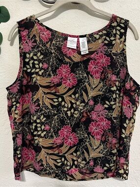 90s/Y2K Cottagecore Semi—Sheer Floral Tank Top ✨